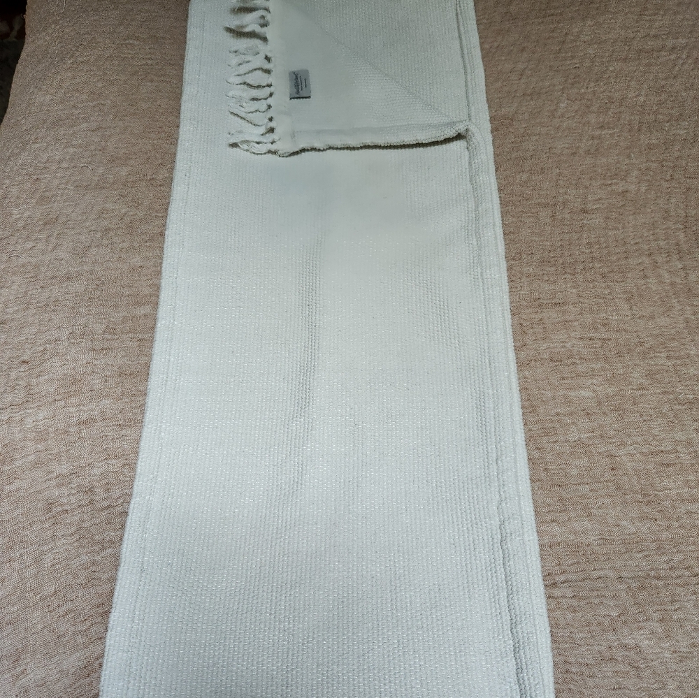 Table runner